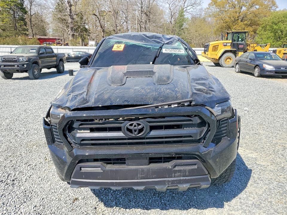 2025 TOYOTA TACOMA SR 5