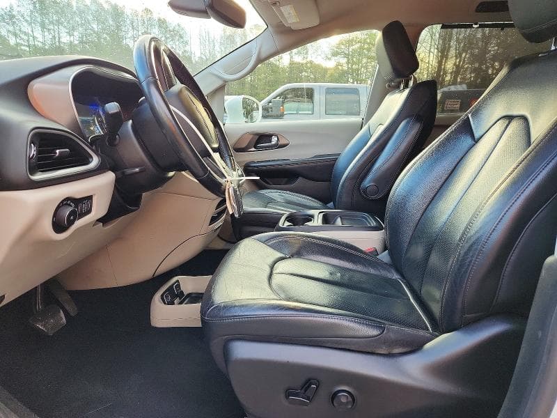 2020 CHRYSLER PACIFICA TOURING L 7