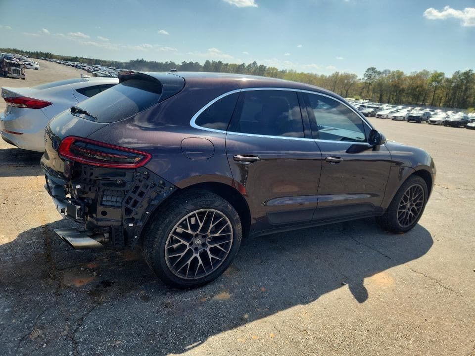 2018 PORSCHE MACAN S 3