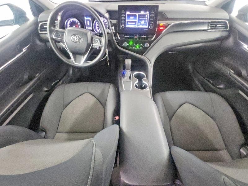 2021 TOYOTA CAMRY LE 8