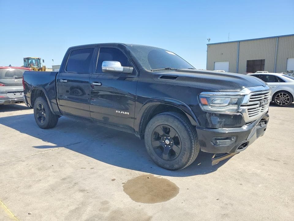 2019 RAM 1500 LARAMIE 4