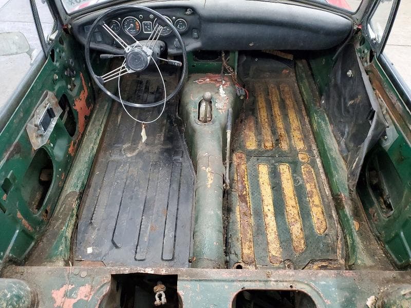 1968 MG MGB CONVER 8