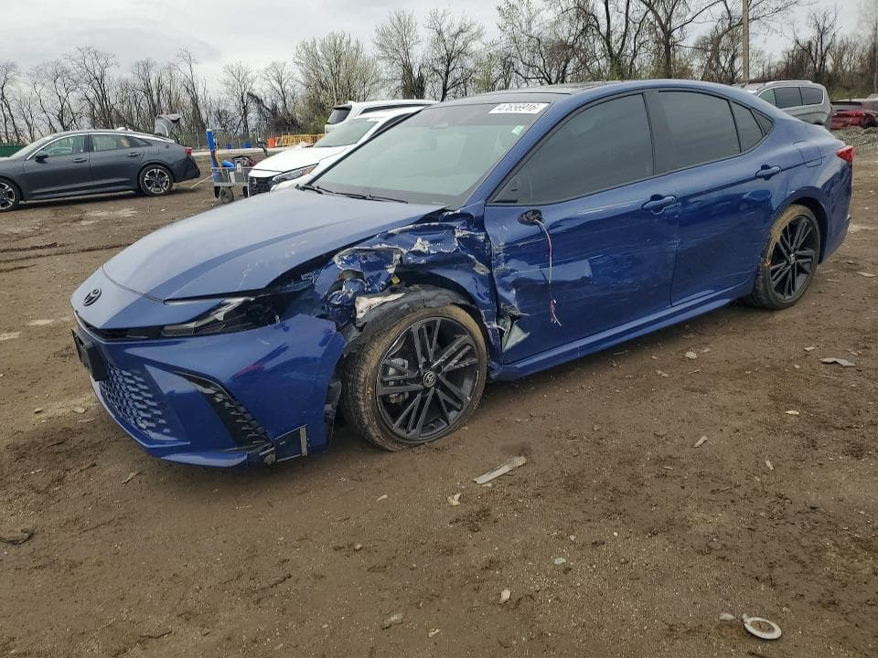 2025 TOYOTA CAMRY