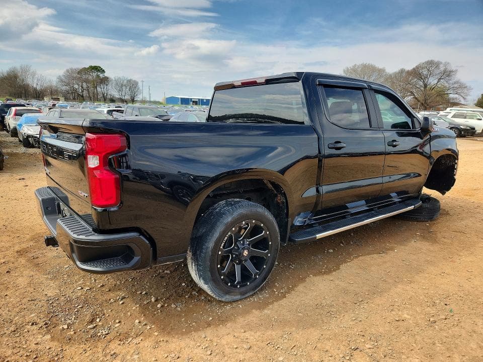 2020 CHEVROLET SILVERADO K1500 RST 3