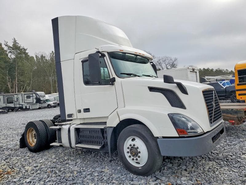 2017 VOLVO VNL SEMI TRUCK VNL - 1