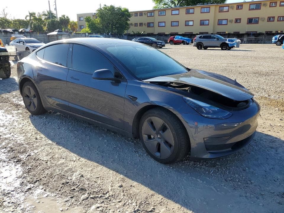 2023 TESLA MODEL 3 4