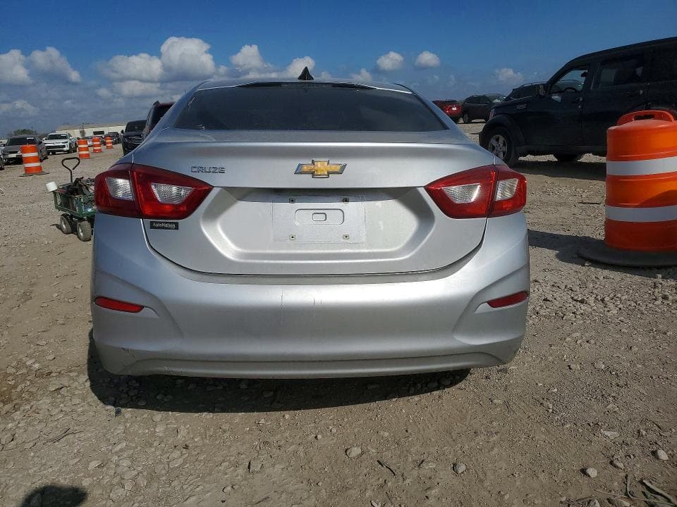 2018 CHEVROLET CRUZE LS 6