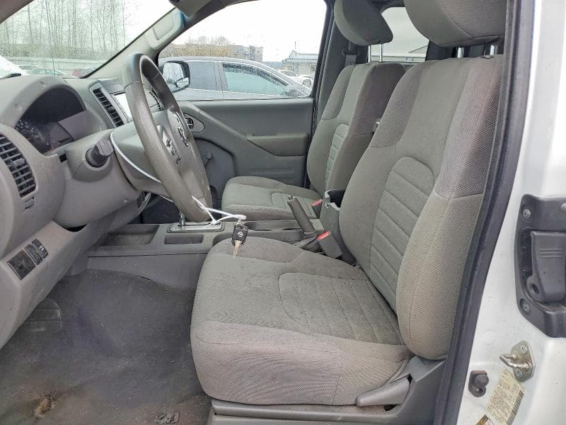 2019 NISSAN FRONTIER S 7