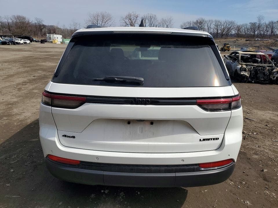 2023 JEEP GRAND CHEROKEE 6