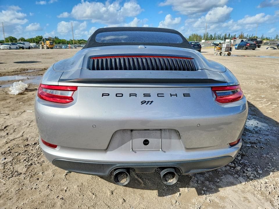 2017 PORSCHE 911 CARRERA 6