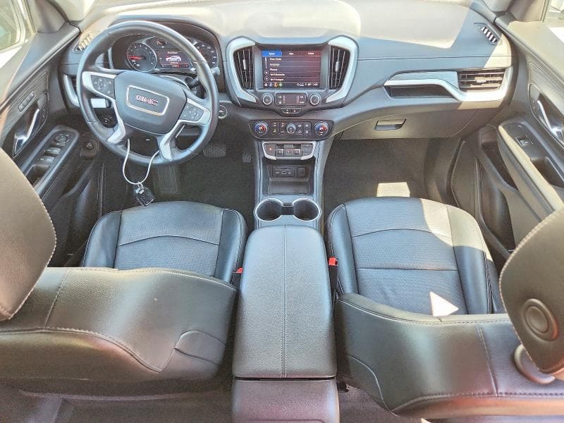 2023 GMC TERRAIN 8