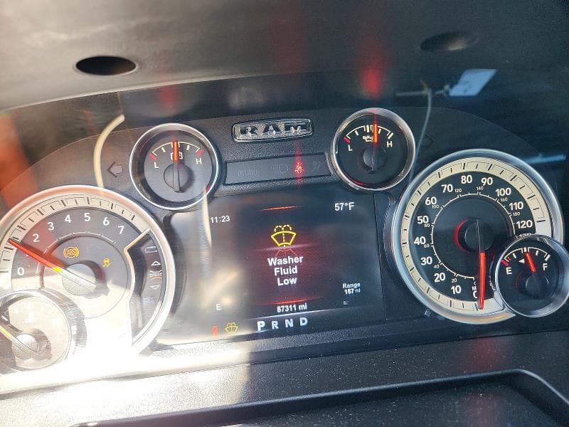 2017 RAM 1500 SLT 9