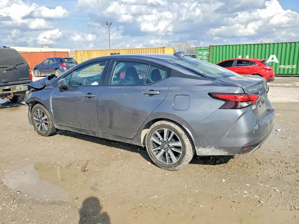 2022 NISSAN VERSA SV 2