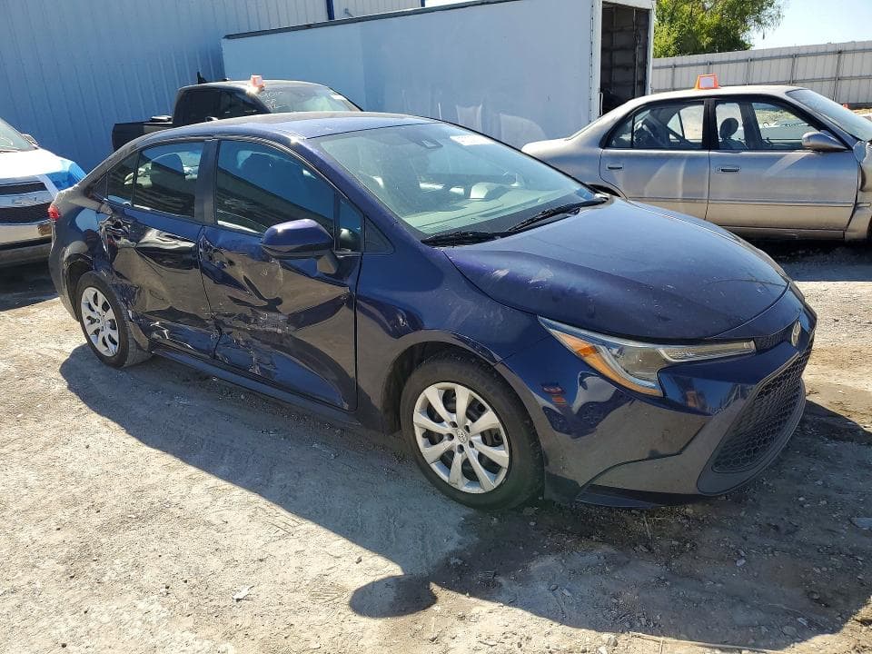 2022 TOYOTA COROLLA LE 4