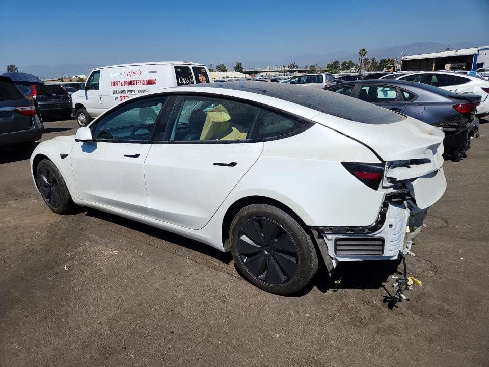 2024 TESLA MODEL 3 2