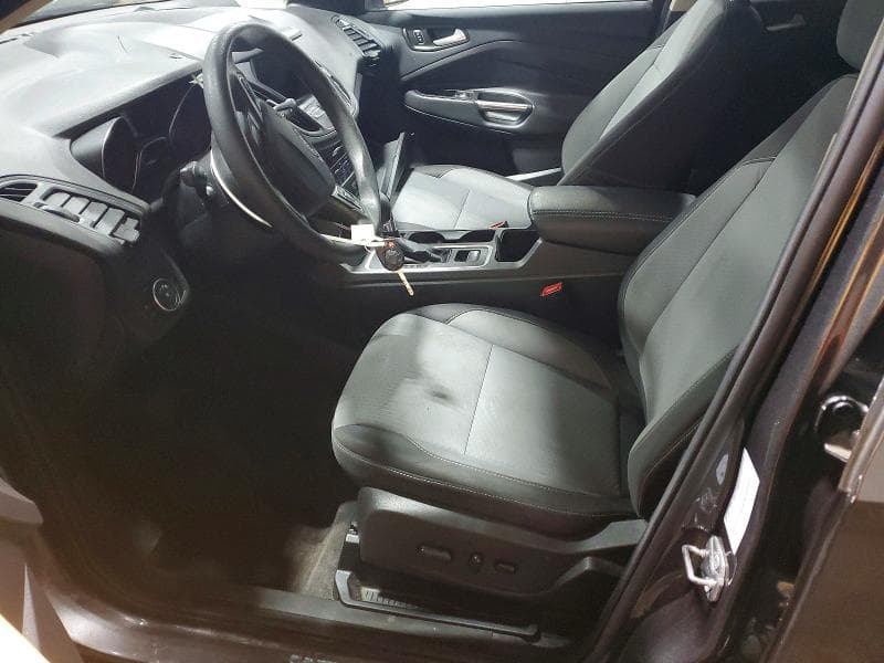 2017 FORD ESCAPE SE 7