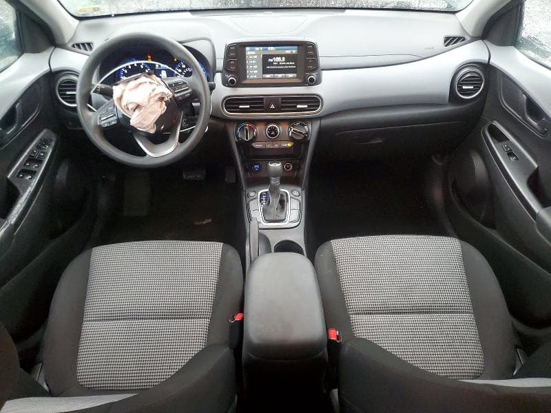 2020 HYUNDAI KONA SE 8