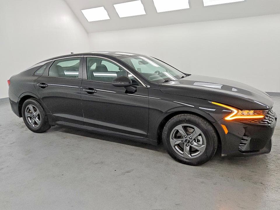 2022 KIA K5 LXS 4