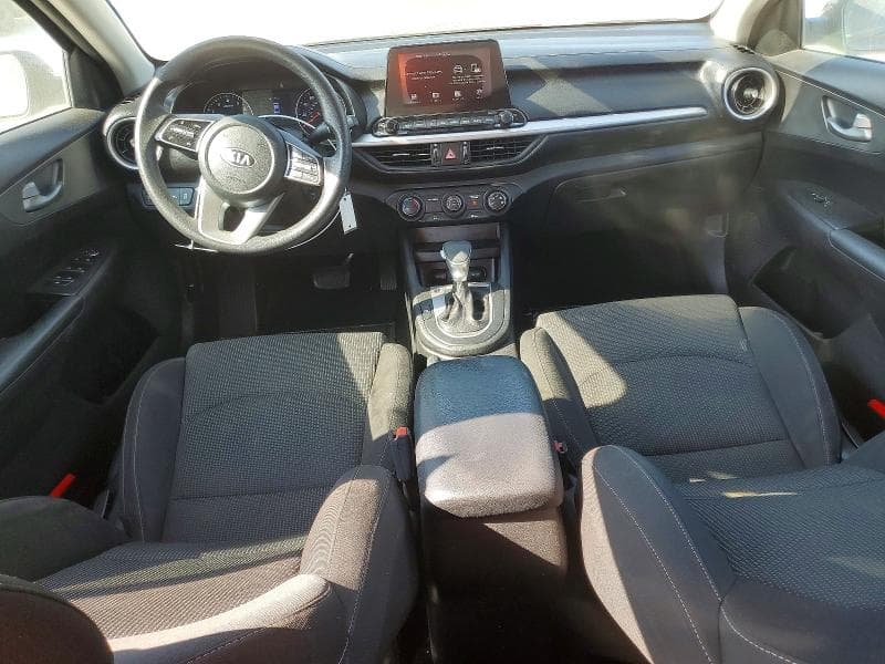 2021 KIA FORTE LXS 8