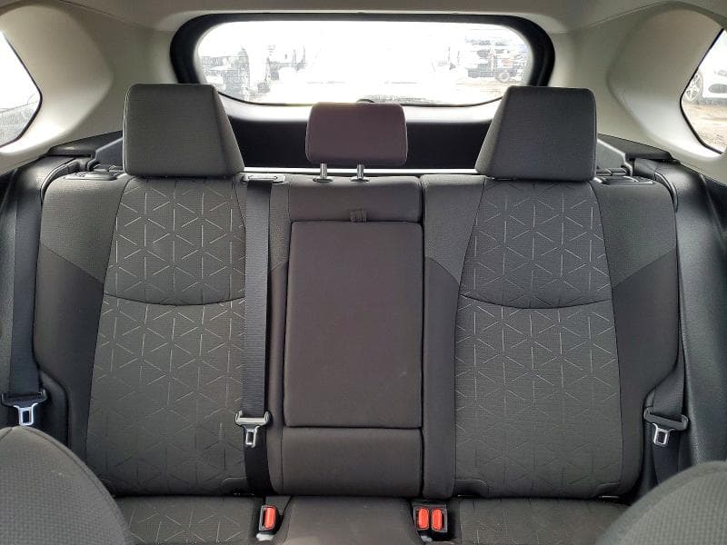 2021 TOYOTA RAV4 XLE 10