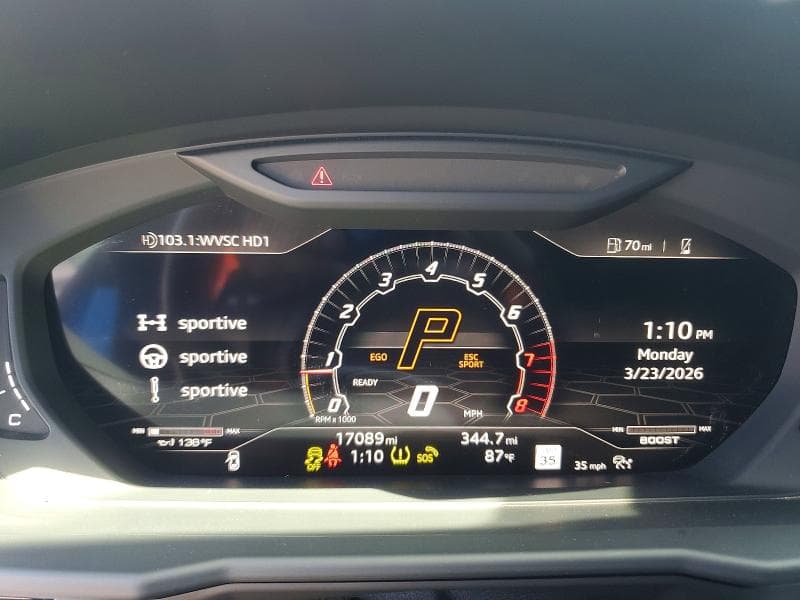 2022 LAMBORGHINI URUS 9