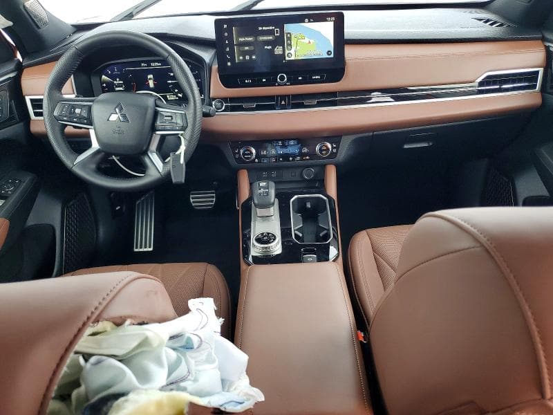 2025 MITSUBISHI OUTLANDER SEL 8