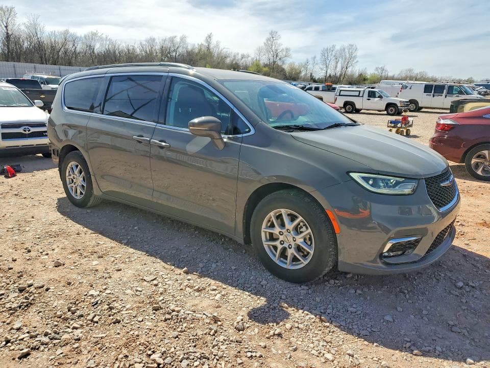2022 CHRYSLER PACIFICA TOURING L 4
