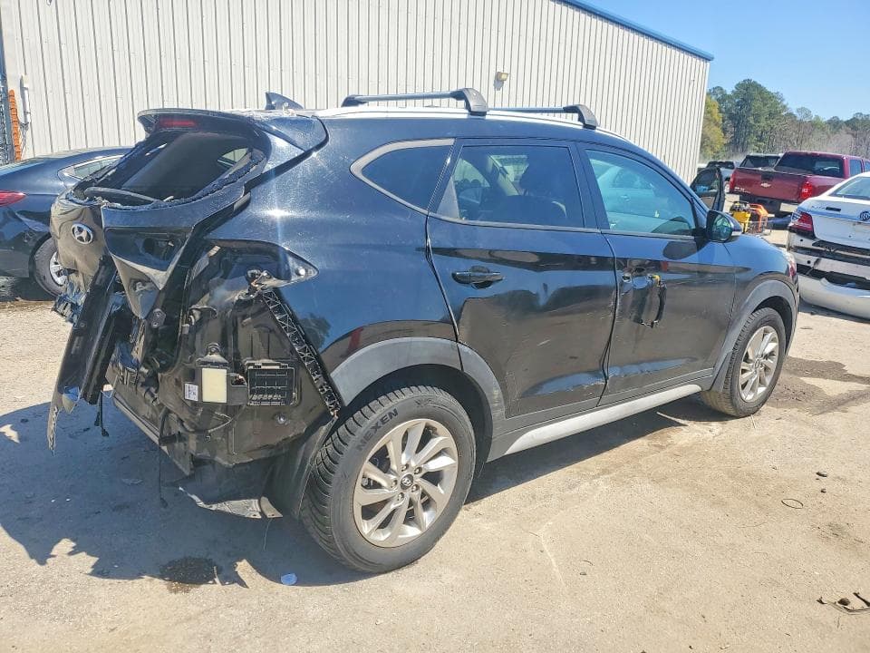 2017 HYUNDAI TUCSON SE PLUS 3