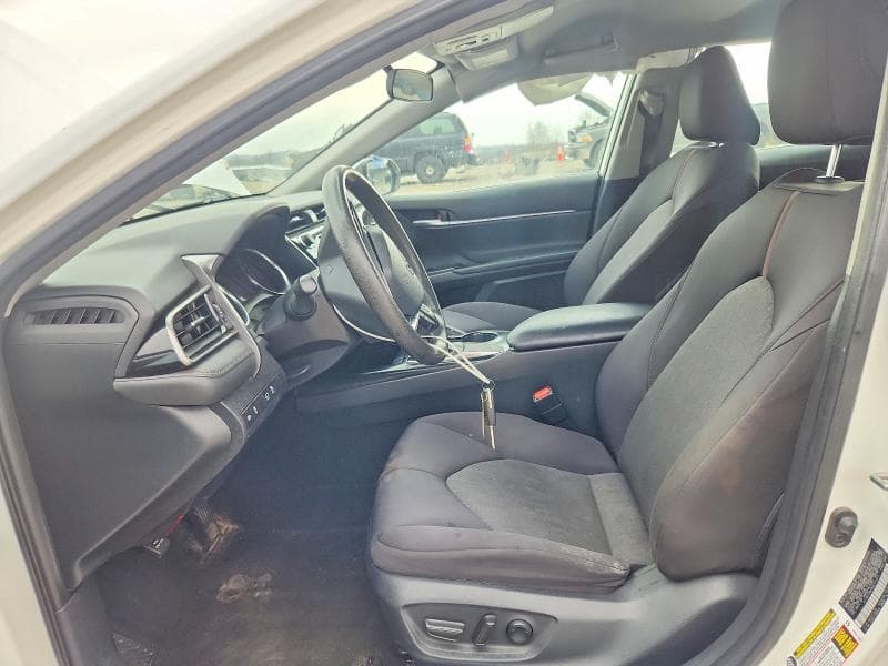 2019 TOYOTA CAMRY LE 7