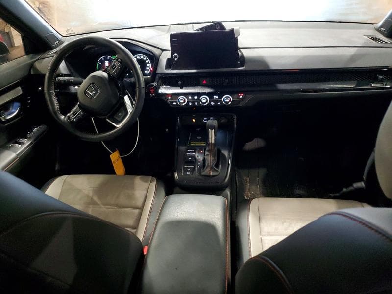 2025 HONDA CR-V 8
