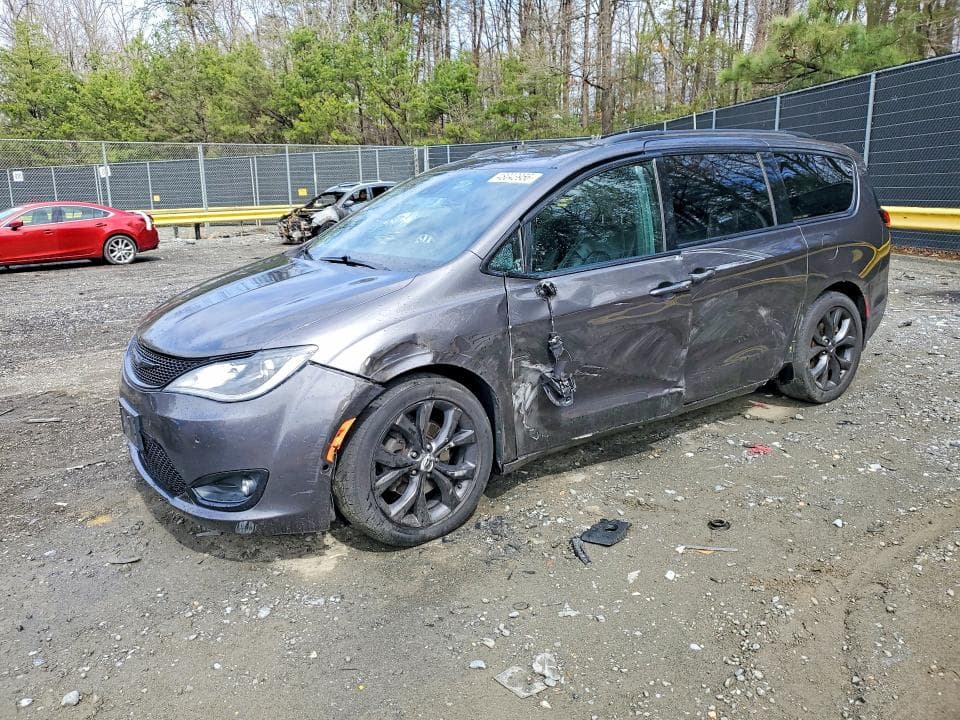 2018 CHRYSLER PACIFICA TOURING L PLUS - 1