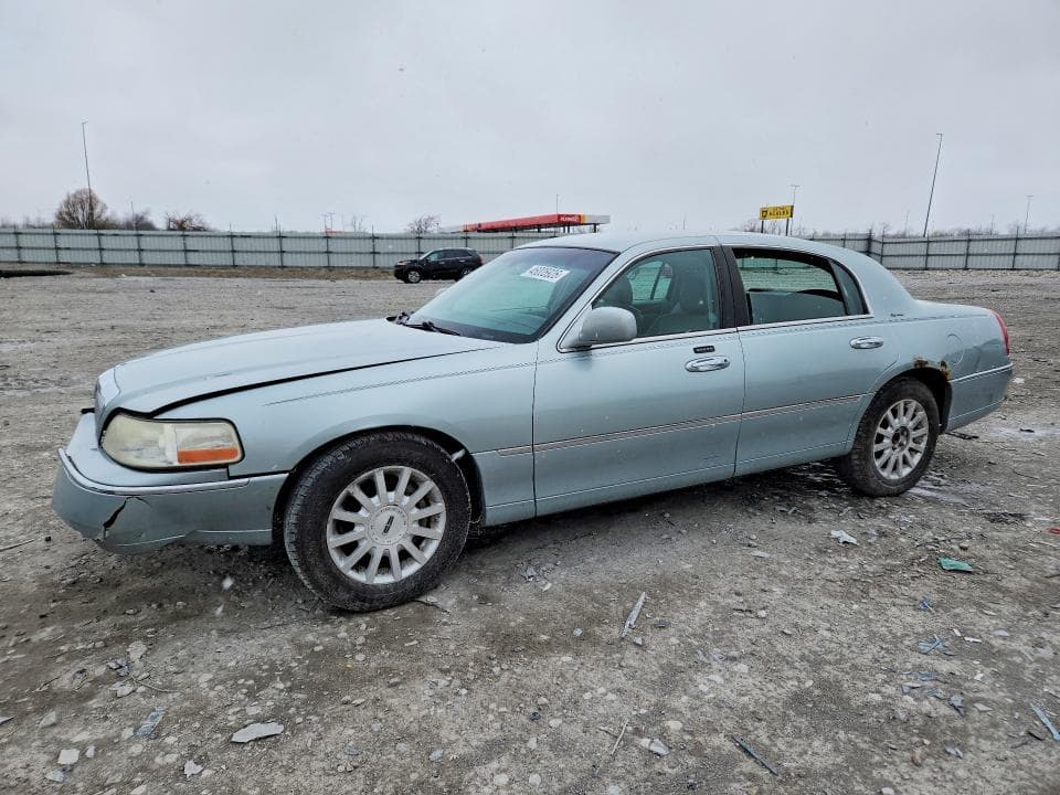 2007 LINCOLN TOWN CAR - 1