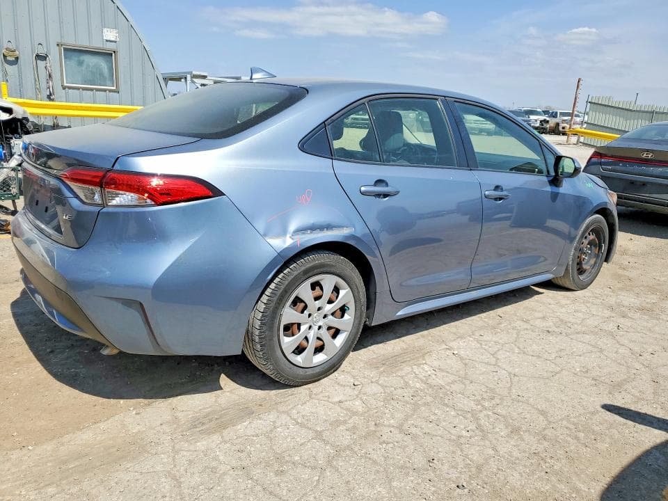 2021 TOYOTA COROLLA LE 3