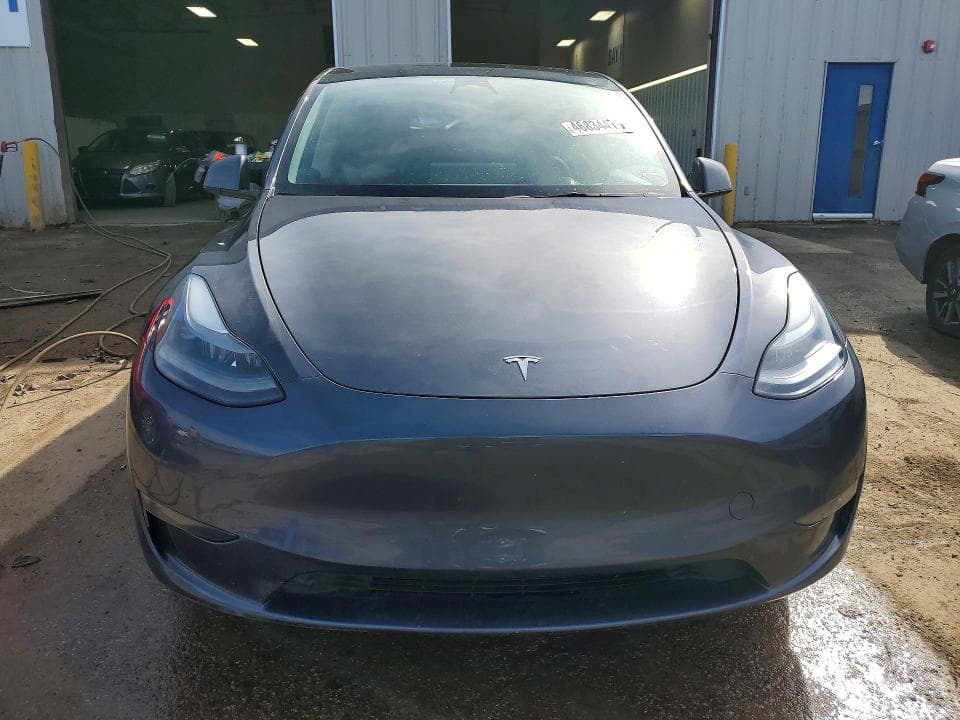 2023 TESLA MODEL Y 5