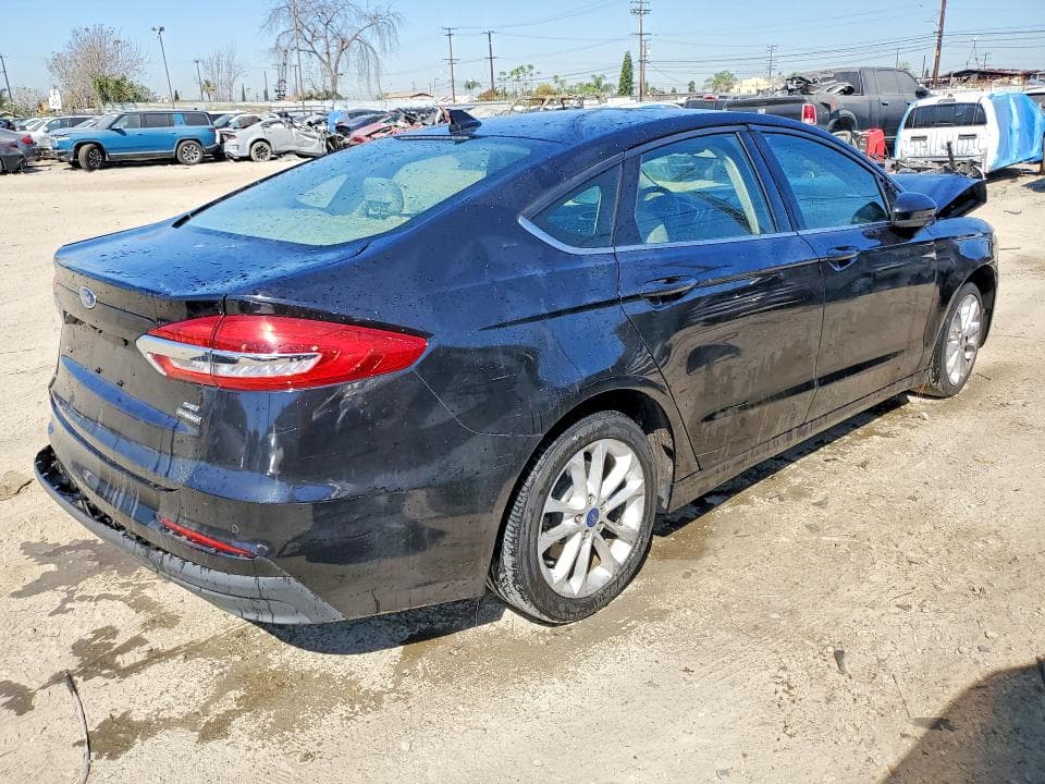 2020 FORD FUSION SE 3