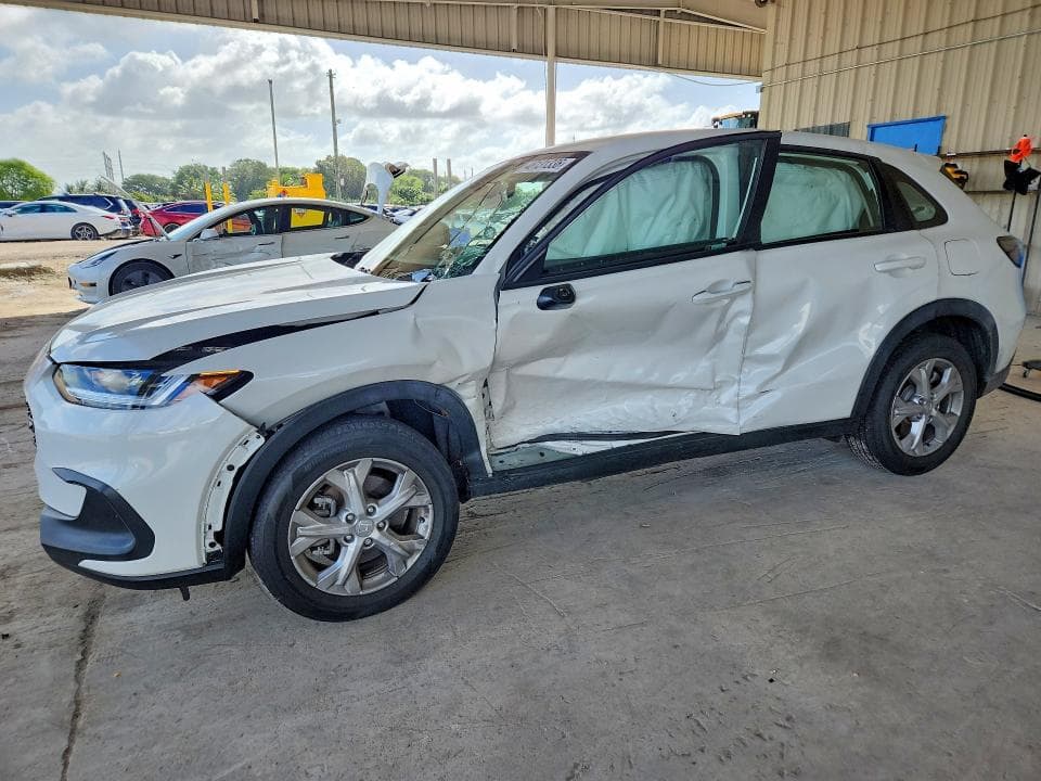 2023 HONDA HR-V LX