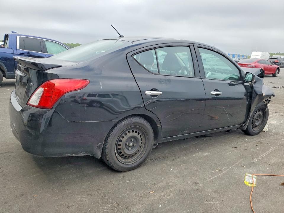 2019 NISSAN VERSA SV 3