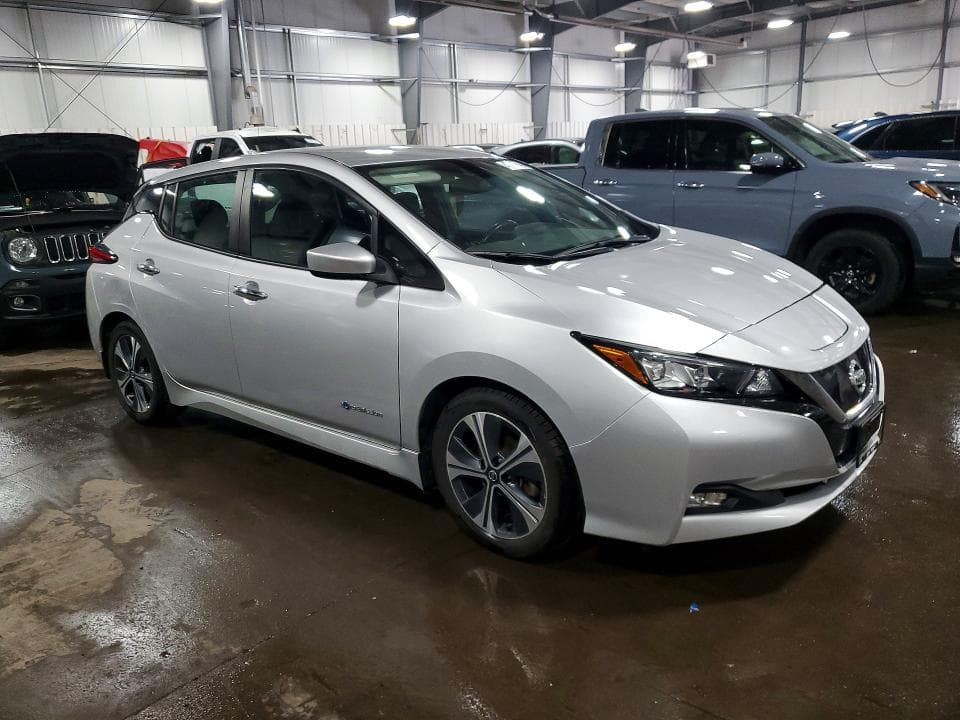 2018 NISSAN LEAF SV 4