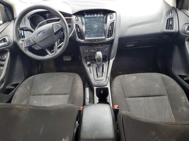 2017 FORD FOCUS 8
