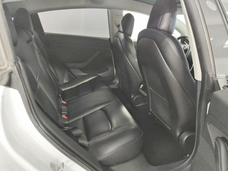 2019 TESLA MODEL 3 10
