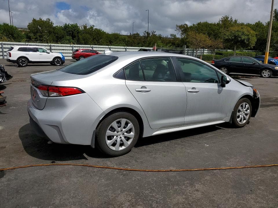 2025 TOYOTA COROLLA LE 3
