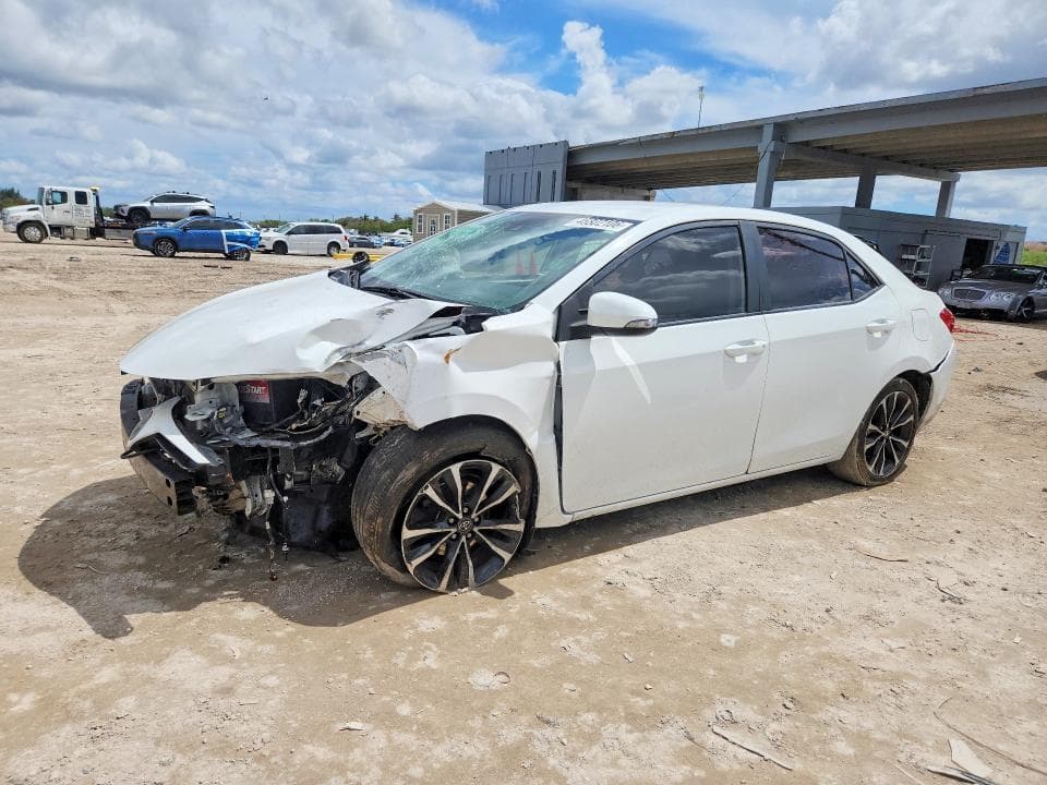 2019 TOYOTA COROLLA L - 1