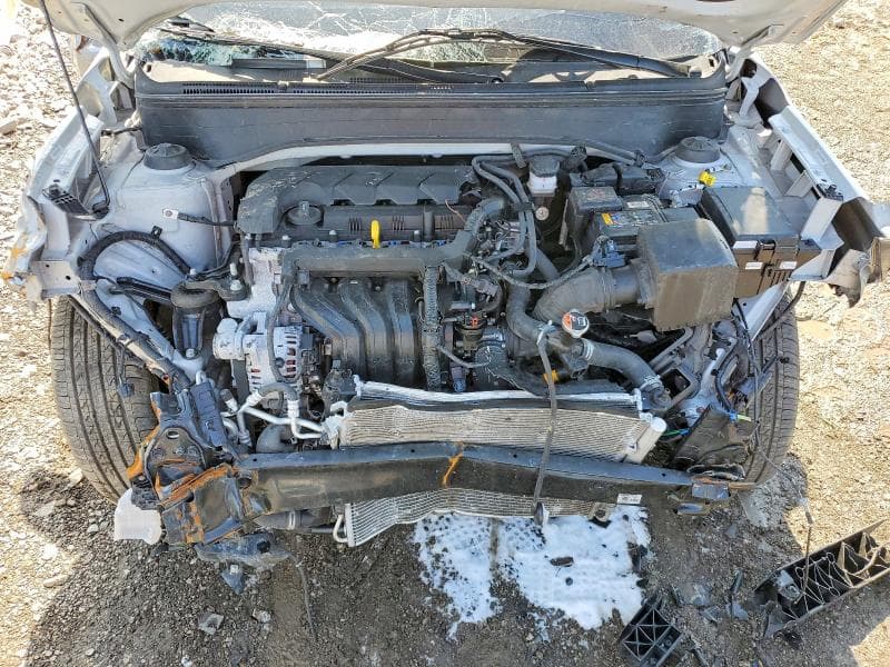 2025 HYUNDAI VENUE SEL 11