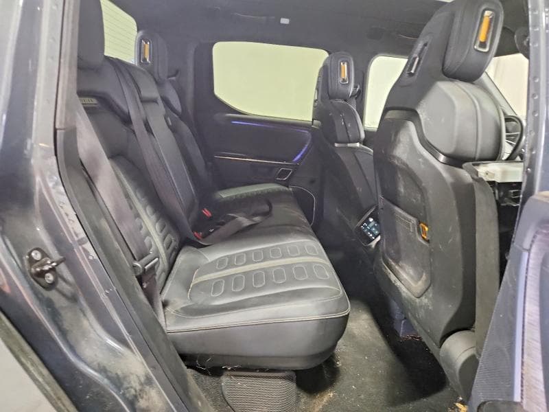 2022 RIVIAN R1T ADVENTURE 10
