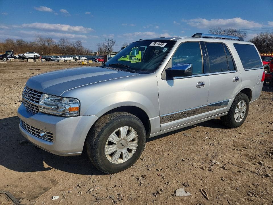 2014 LINCOLN NAVIGATOR - 1