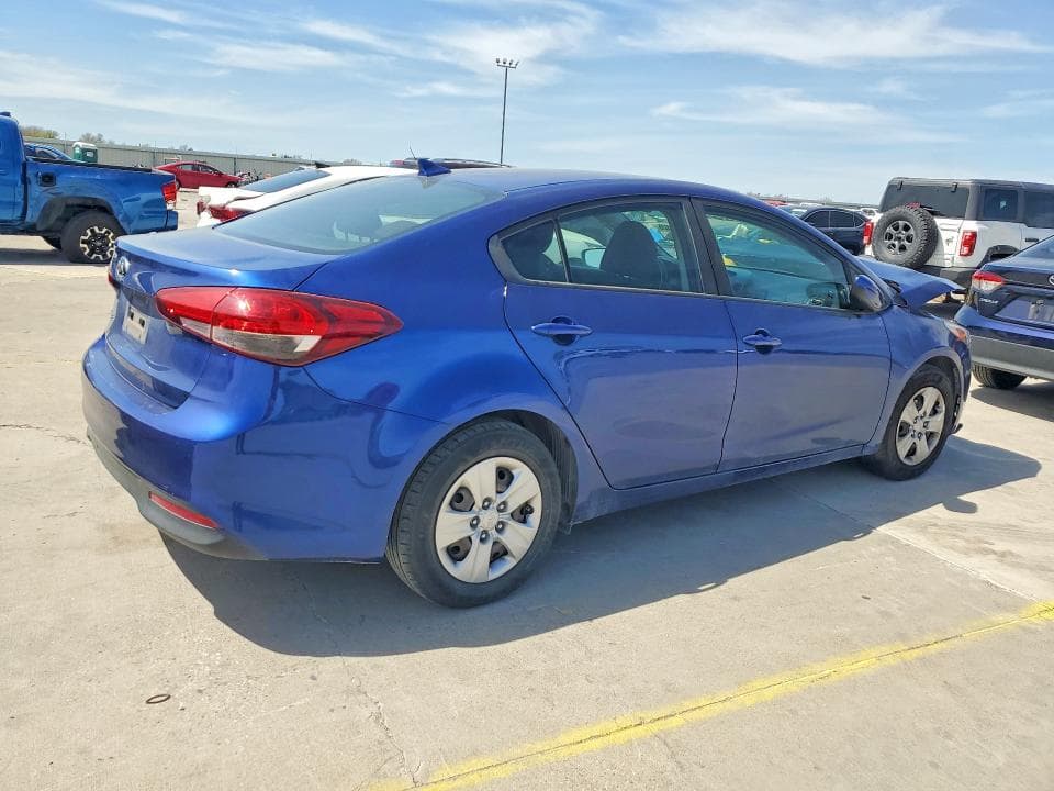 2018 KIA FORTE 3