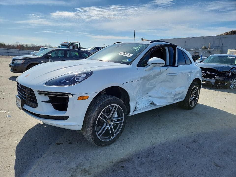 2021 PORSCHE MACAN TURBO - 1