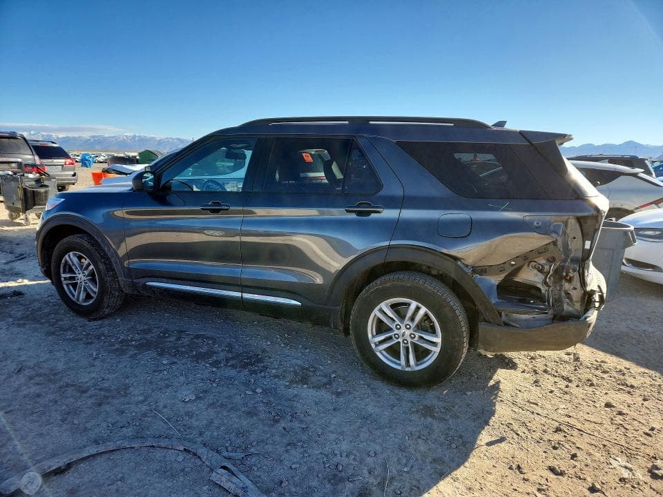 2020 FORD EXPLORER XLT 3