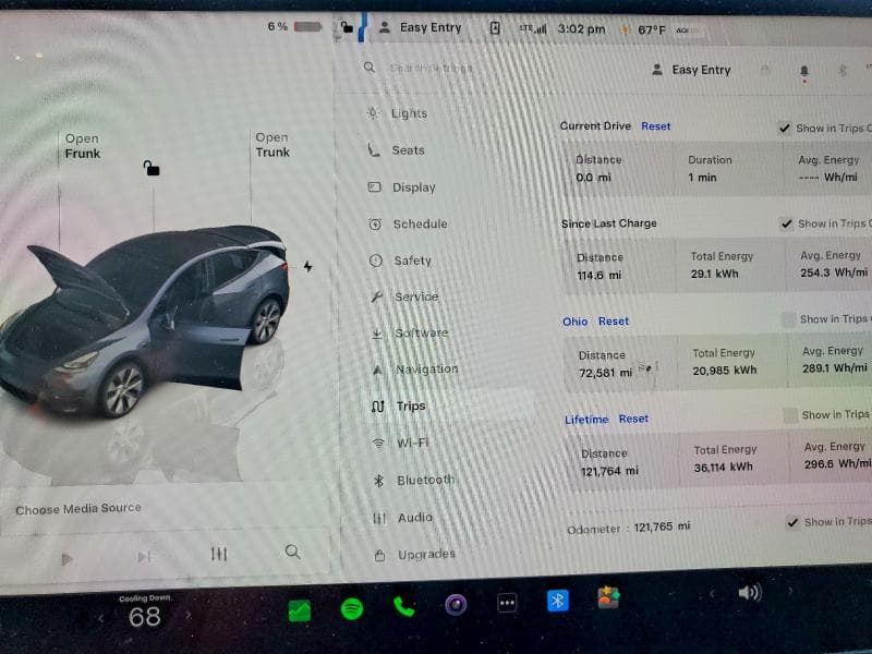 2023 TESLA MODEL Y 9