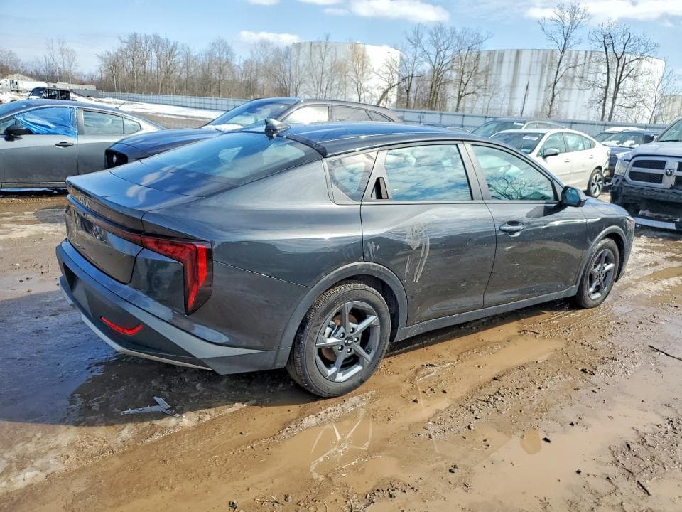 2025 KIA K4 LXS 3